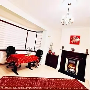 https://beautiful-double-en-suite-room-separate-entrance-ilford.brighton-hotels-england.com